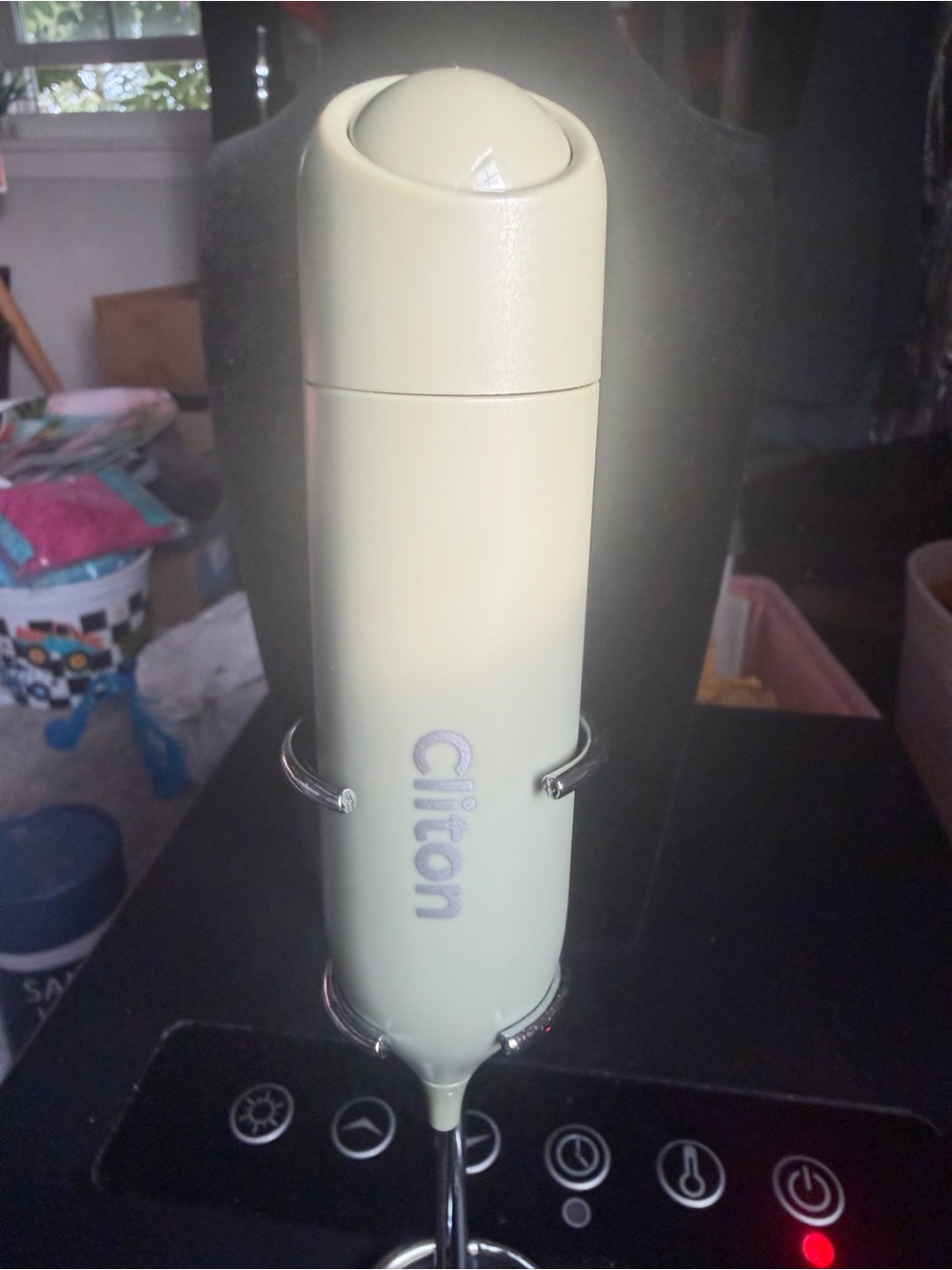 Cliton Handheld Electric Milk Frother in Light Green